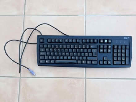 Photo of free Computer keyboard (with PS/2 port not USB) (Standerwick BA11) #1