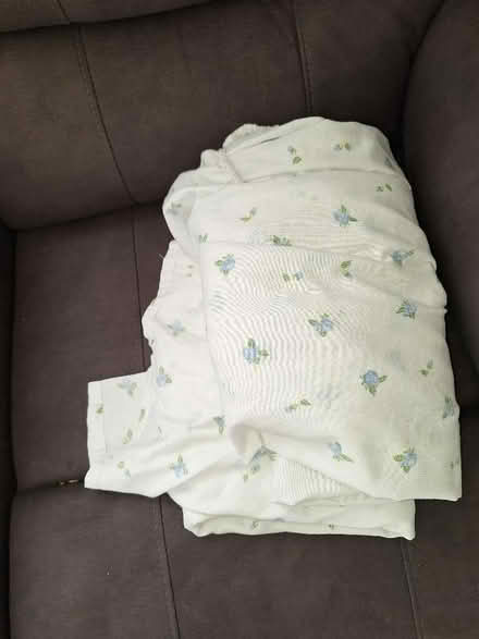 Photo of free Single bed sheets. (Malvern Link WR14) #1