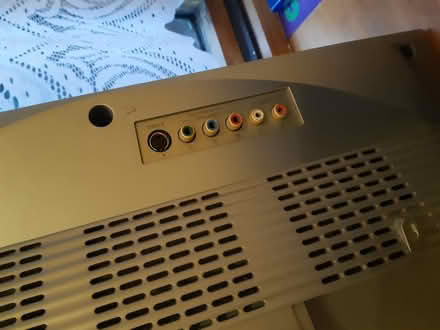 Photo of free Old telly (E106dt) #4