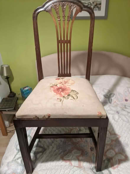 Photo of free Dark wood dining chairs with cushions (Cowley OX4) #1