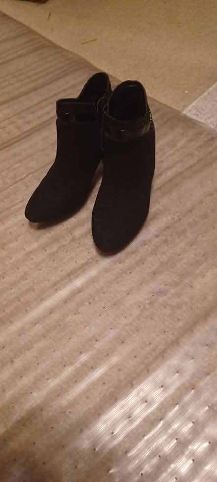 Photo of free Ankle Boots, size 8.5 (Northern va) #3