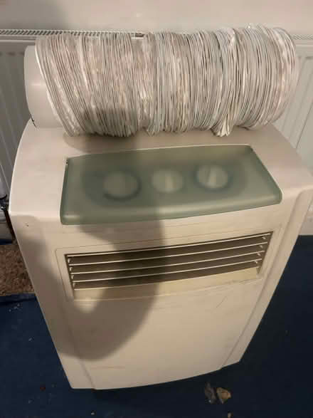 Photo of free Old air conditioner (Rochester) #1