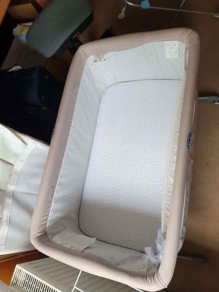 Photo of free Baby crib (AB23) #3