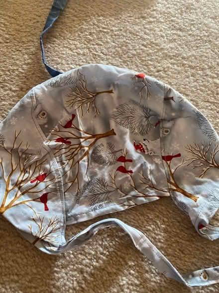 Photo of free 6 scrub caps (oakville. third line/dundas) #3