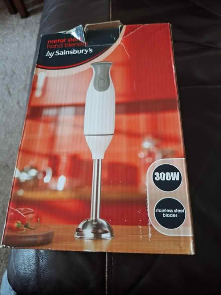 Photo of free Hand blender (cr04df) #1