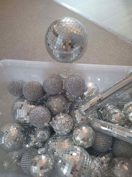 Photo of free Gorgeous Christmas decorations (Seaside BN22) #2