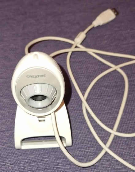 Photo of free Creative vf0220 webcam (Addiscombe CR0) #1