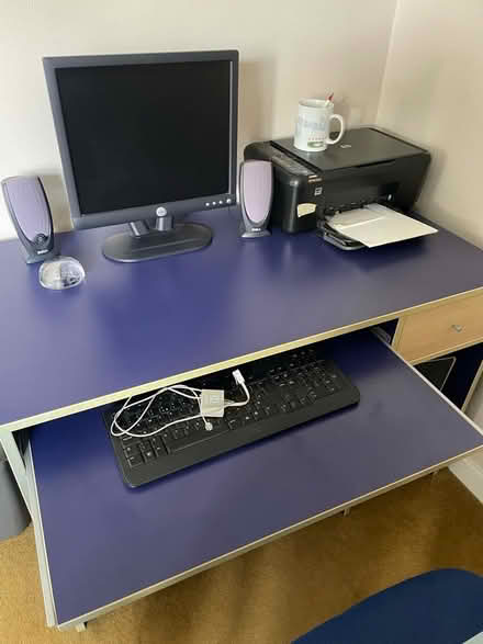 Photo of free Computer desk (Epsom KT18) #2