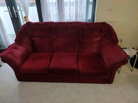 Photo of free Old sofas (Edgware) #1