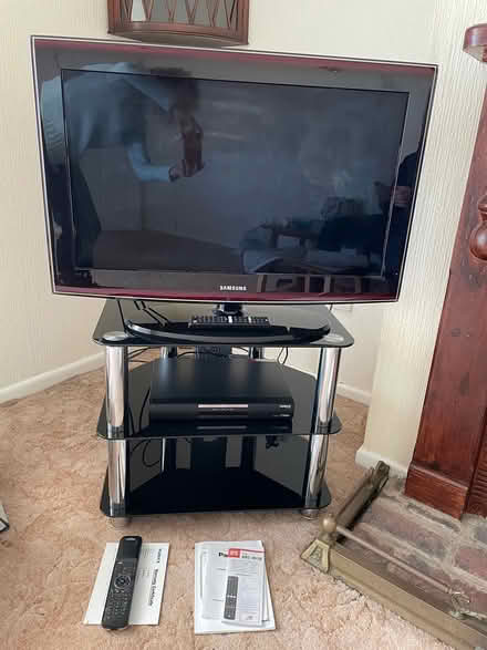 Photo of free Samsung TV, Humax Recorder + Stand (Littleham, Exmouth EX8) #1