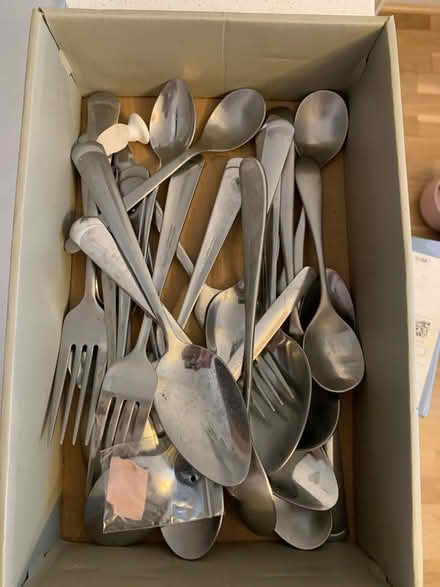 Photo of free Box of cutlery (Maida Vale W9) #1