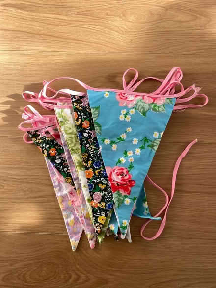 Photo of free Fabric Floral Bunting (S7 Nether Edge) #1
