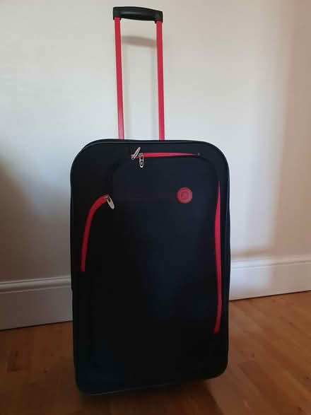 Photo of free Suitcase with wheels (Arnold NG5) #1