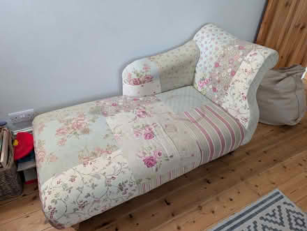 Photo of free Chaise Longue (CT9) #2