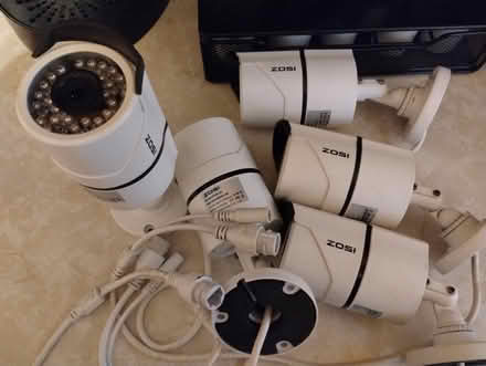 Photo of free 6 Zosi POE security cameras (Newark) #1