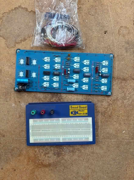 Photo of free Elektor Logic Board and Bread Board (Weybridge KT13) #1