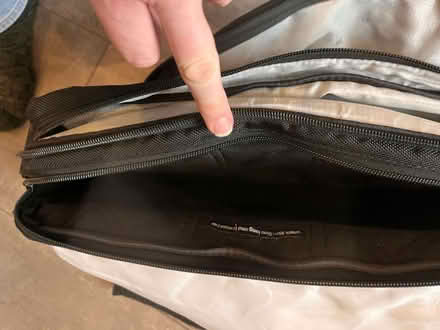 Photo of free Targus laptop bag - 5cm tear but otherwise in great conditio (Torbrex FK7) #3