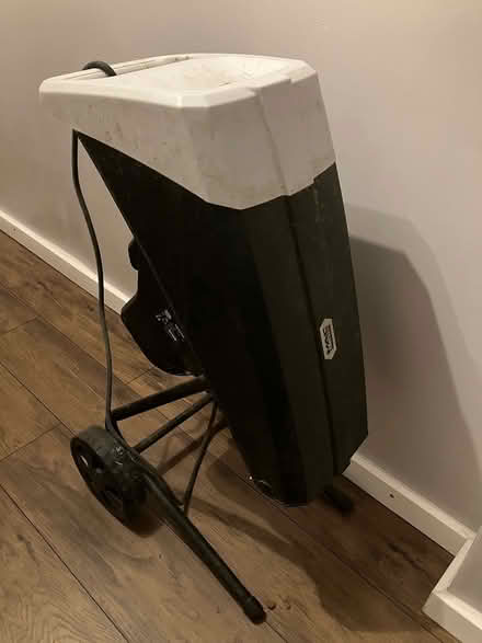 Photo of free MacAllister shredder (Co.Kildare/Dublin/Wicklow) #1