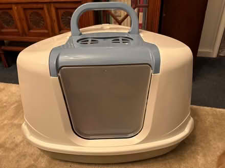 Photo of free Complete set up for a cat/kitten. (Seal TN15) #3