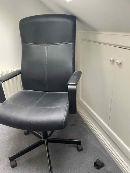 Photo of free Swivel office chair (Dublin 6) #2