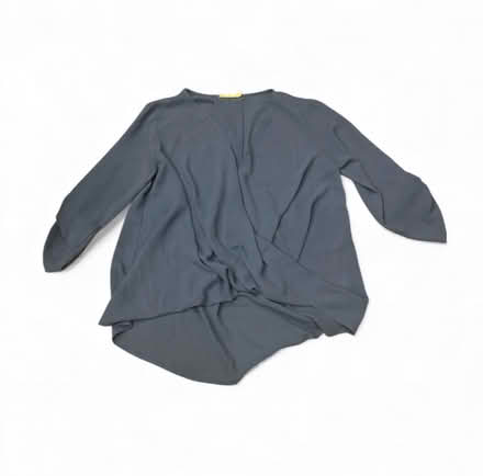 Photo of free Lush Woman’s Top (Brooklyn Storage) #1