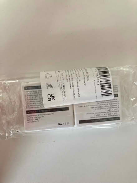 Photo of free Room temperature & humidity reader - great for babies (Fortis Green N10) #2