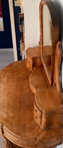 Photo of free Dressing Table (Ham TW10) #3