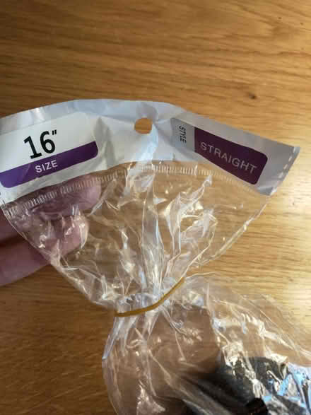 Photo of free Hair extensions (brinnington sk5) #4