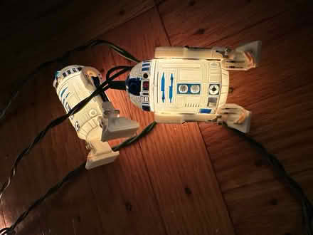 Photo of free R2D2 strand of lights (Forest Hills, Queens) #1