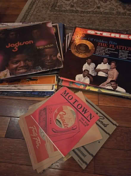 Photo of free Empty record covers (Park View - Colombia Heights) #1