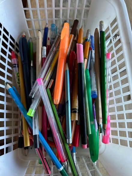 Photo of free Pens/pencils (Seal TN15) #1