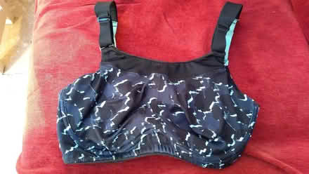 Photo of free Sports bra (Risinghurst OX3) #1