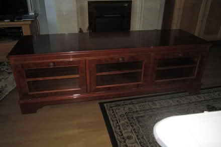Photo of free TV cabinet (KT17 Epsom) #1