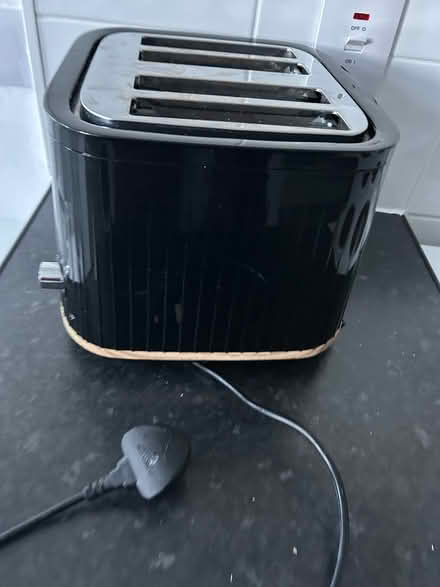 Photo of free 4 slice toaster black scandi wood (ware SG12) #2