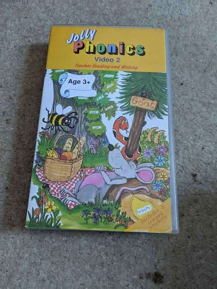 Photo of free Video - Phonics reading and writing (Hastings TN34) #1