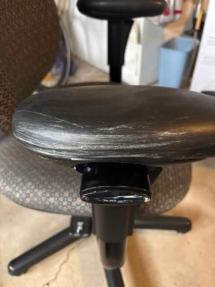 Photo of free Desk chair (Chalfont 18914) #3