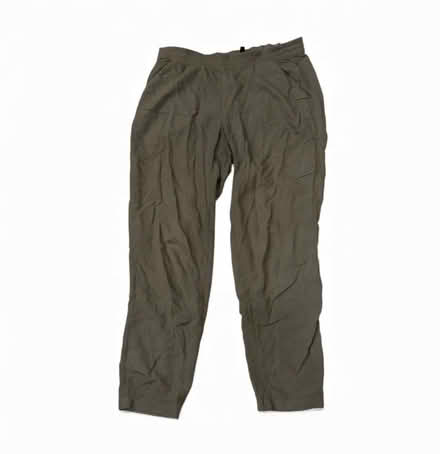 Photo of free H&M Divided Woman’s Green Pants (Brooklyn Storage) #1