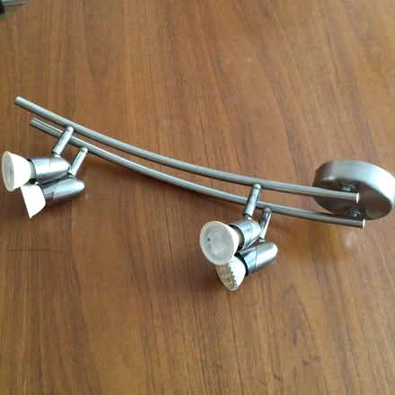 Photo of free Ceiling light (Byfleet KT14) #1