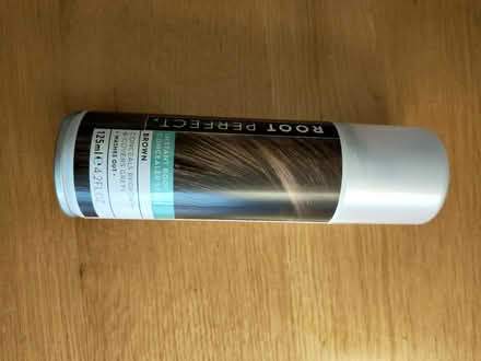 Photo of free Brown root touch up colour spray (brinnington sk5) #1