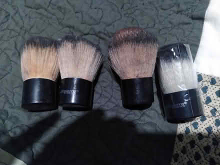 Photo of free Makeup brushes (Sale moor M33) #1
