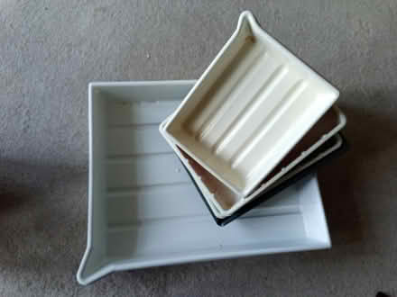 Photo of free Enlarger stand and base (no enlarger include) & set of trays (Whitton TW2) #1