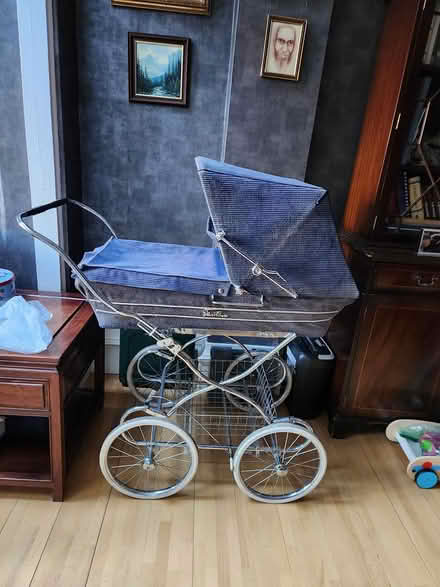 Photo of free Vintage pram (Palmers Green N13 4LL) #1