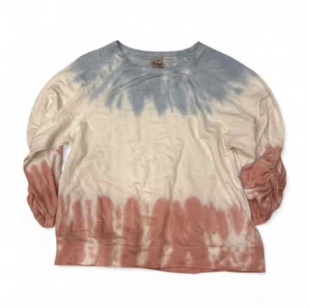 Photo of free Como Vintage Woman’s Top (Brooklyn Storage) #1