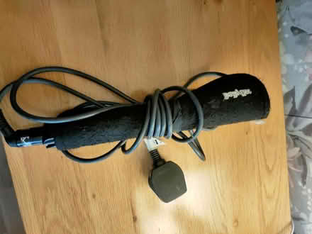 Photo of free Babyliss hair straightener (brinnington sk5) #1