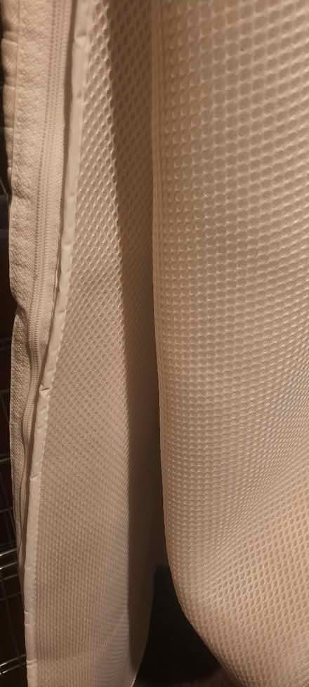 Photo of free Padded baby bed sheet cover wit zip (Great horton road BD7) #2