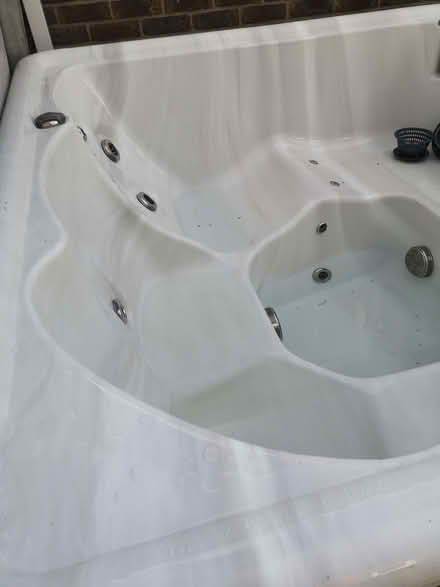 Photo of free Hot tub (Gosport PO12) #2