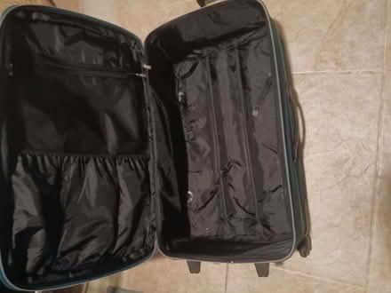 Photo of free Travel Suitcase (Morley DE21) #3