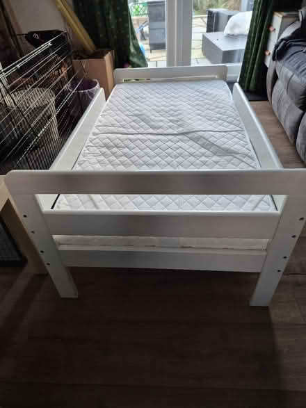 Photo of free Toddler bed with mattress (TQ12) #3