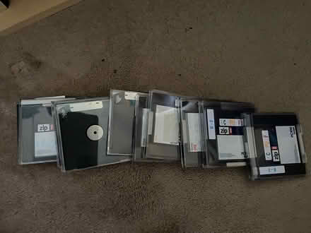 Photo of free Zip drive and discs (LU7 Marley Fields) #2
