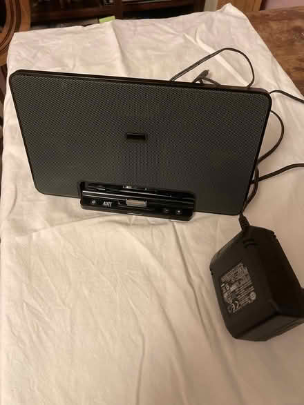 Photo of free Altec iPhone 4 speakers (WR14 Link Top) #1